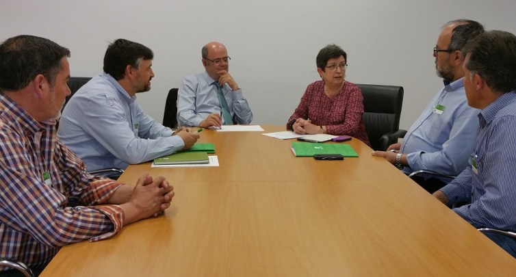 Reunión de la Unión de Uniones con el Grupo Socialista en el Congreso.